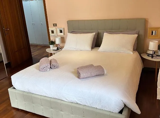 Sofia & Marilyn Apartment