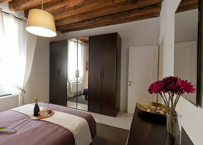 Sofia & Marilyn * Castelfranco Veneto